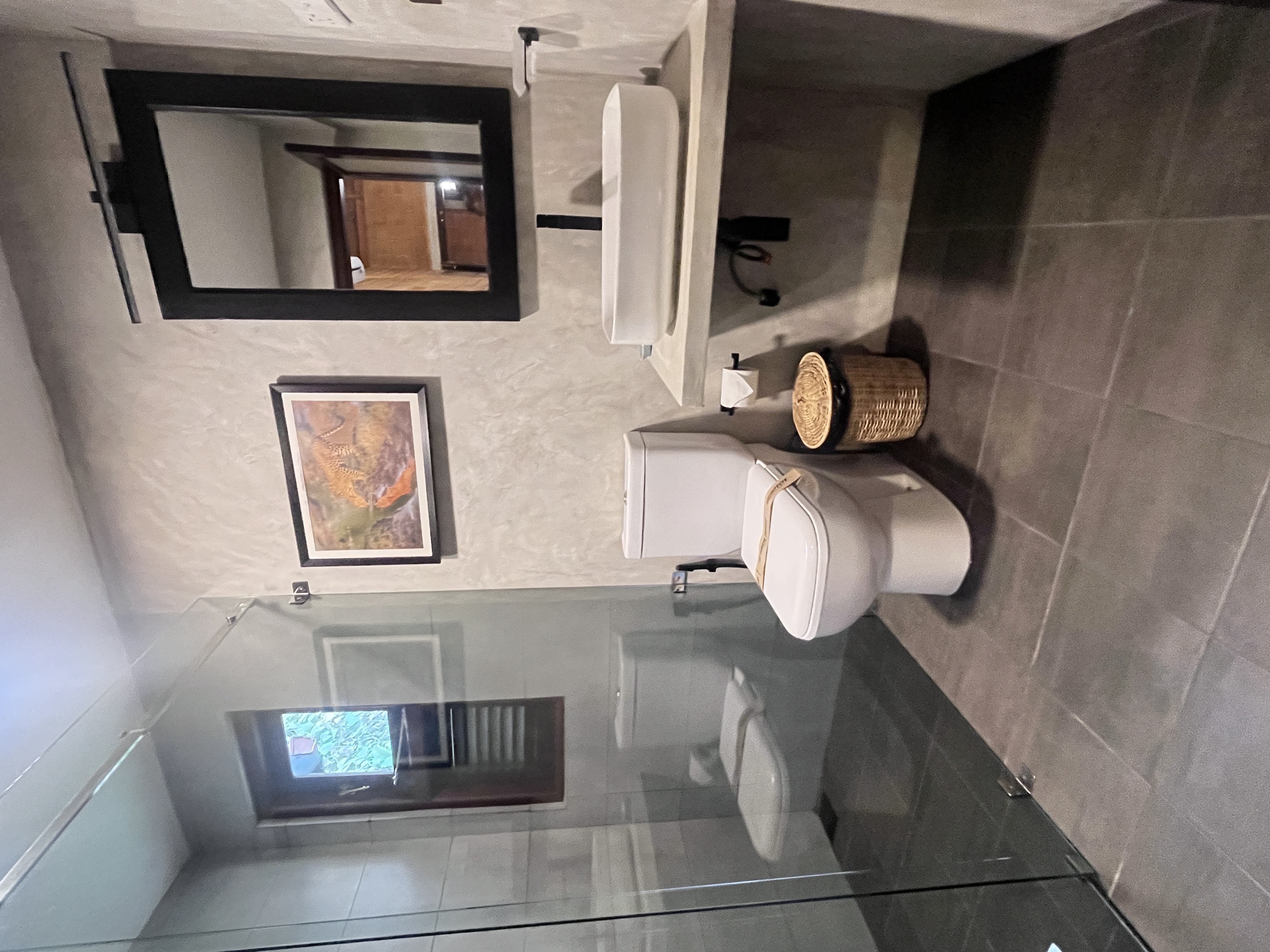 Room Image 2