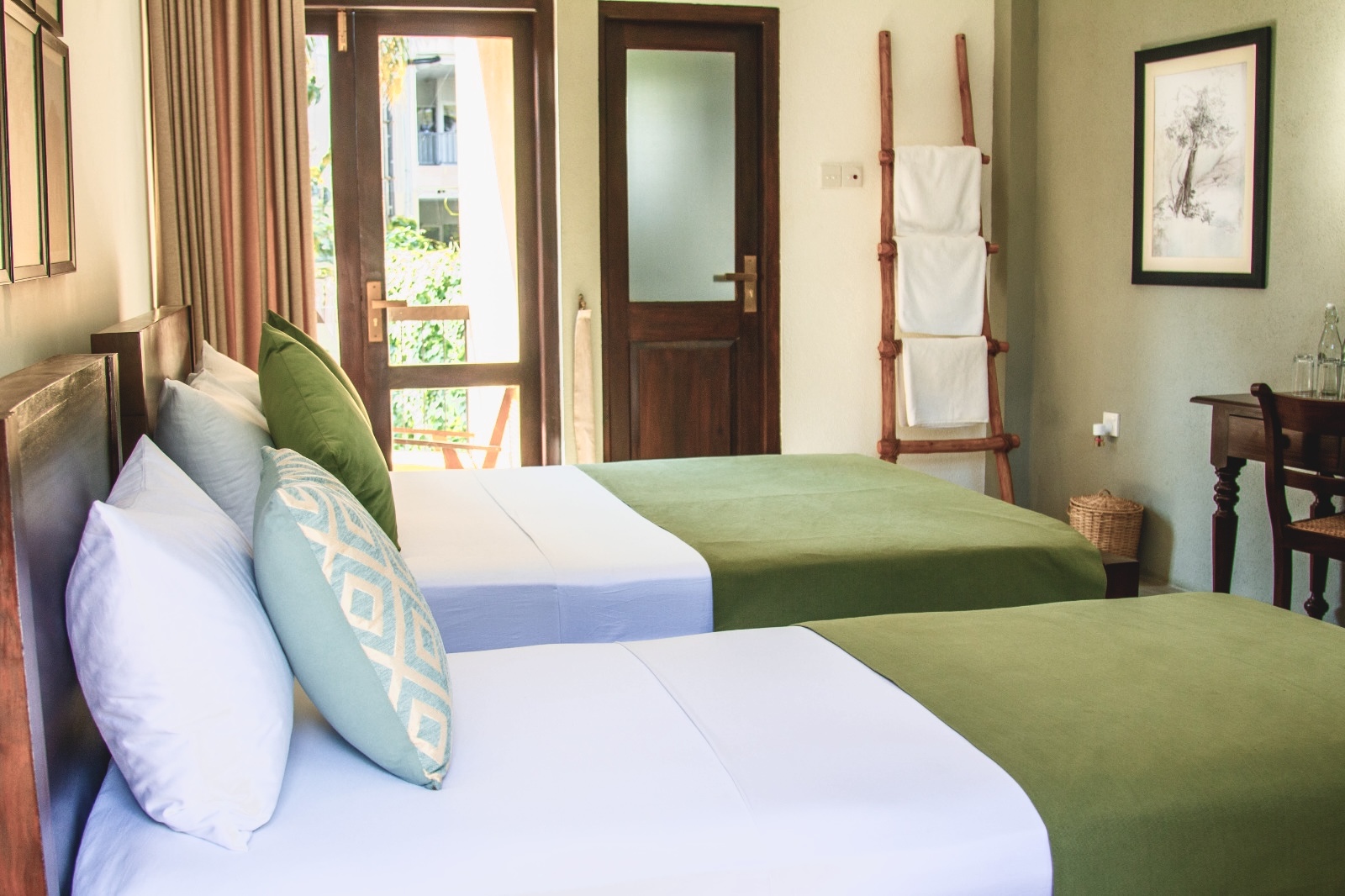 Room Image 4